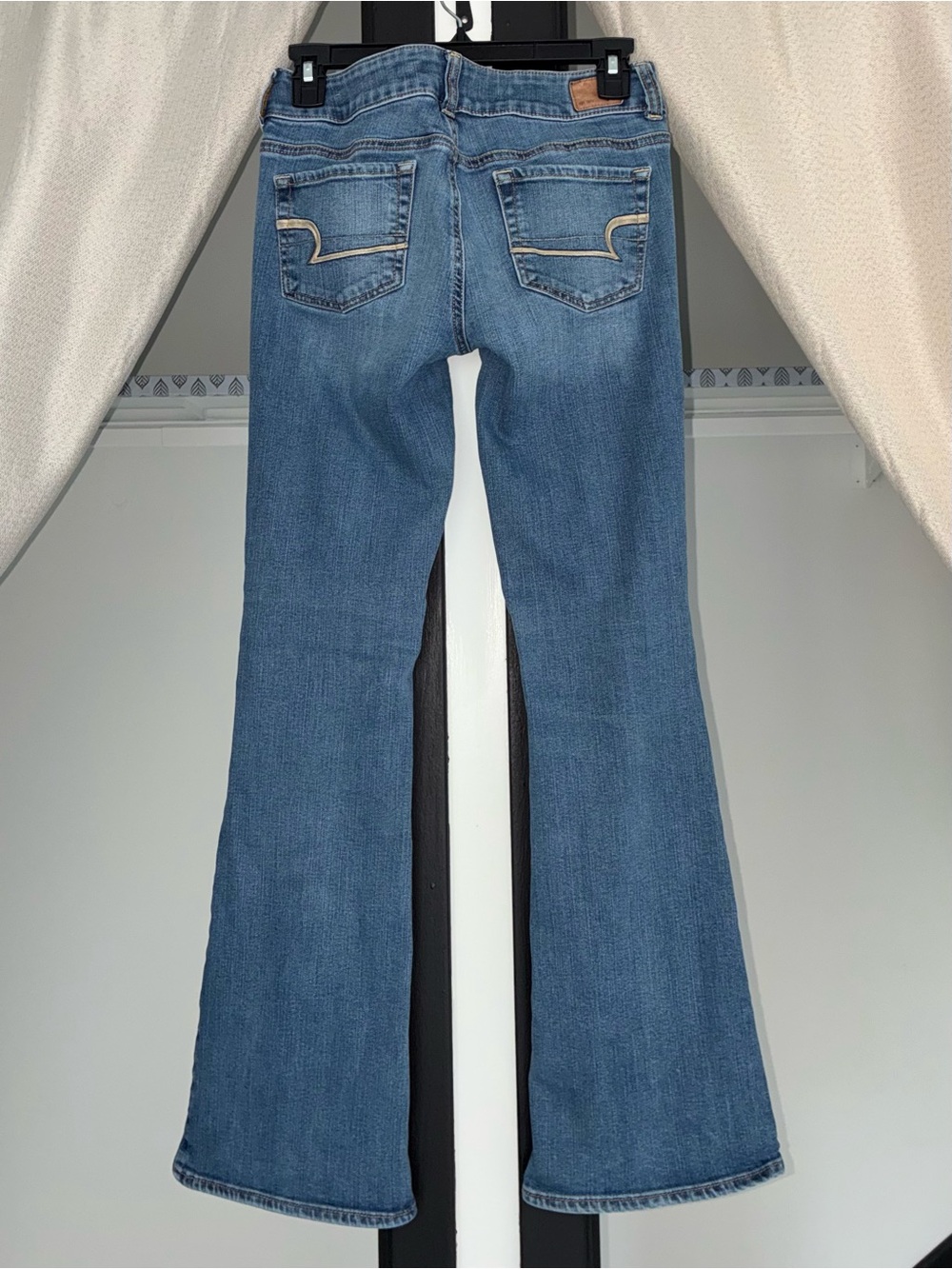 AE - Artist Low Rise Jeans - Picture 6 of 9